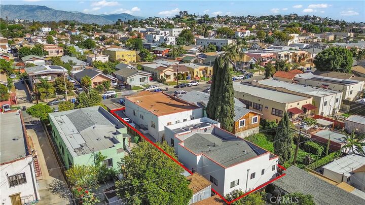 Property Photo:  2718 Malabar  CA 90033 