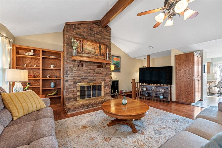 Property Photo:  1321 Quail Run  AR 72712 