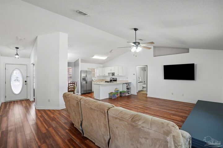 Property Photo:  2091 Alfred Blvd  FL 32566 