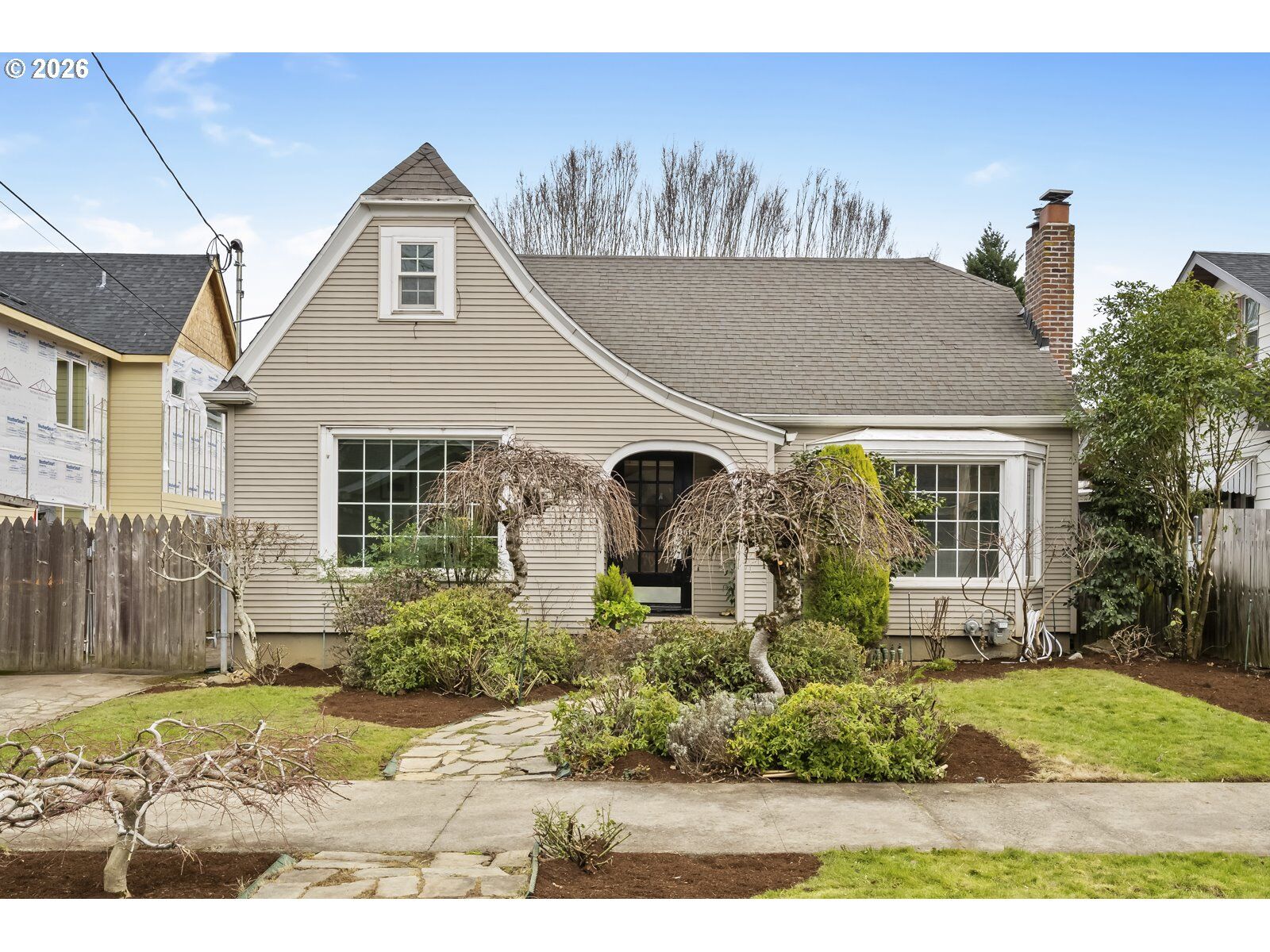 Property Photo:  2826 NE 61st Ave  OR 97213 