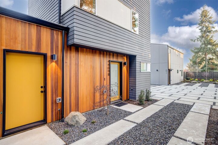 Property Photo:  4409 B S Holly Street  WA 98118 