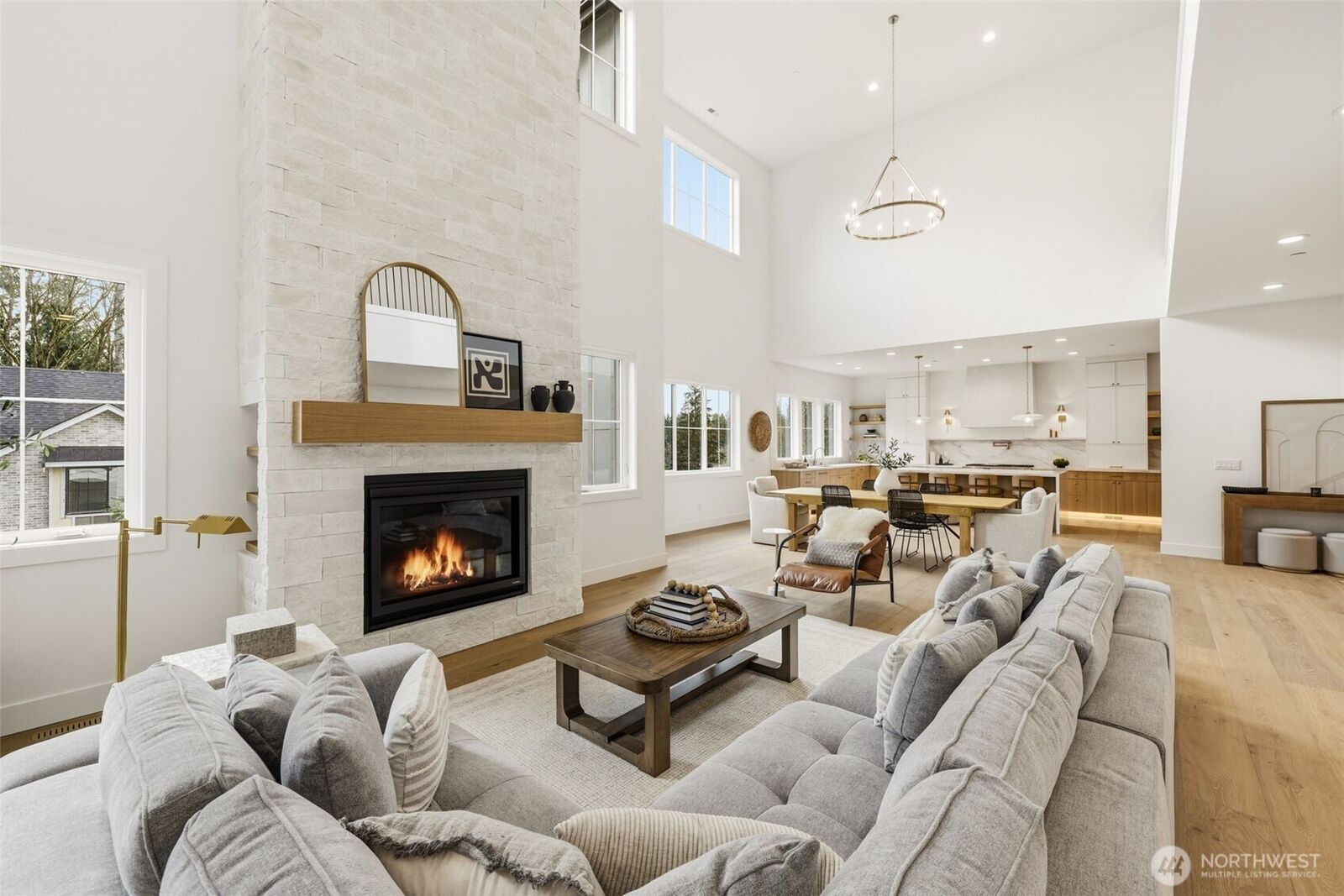 Property Photo: 26030 NE 29th Place WA 98053