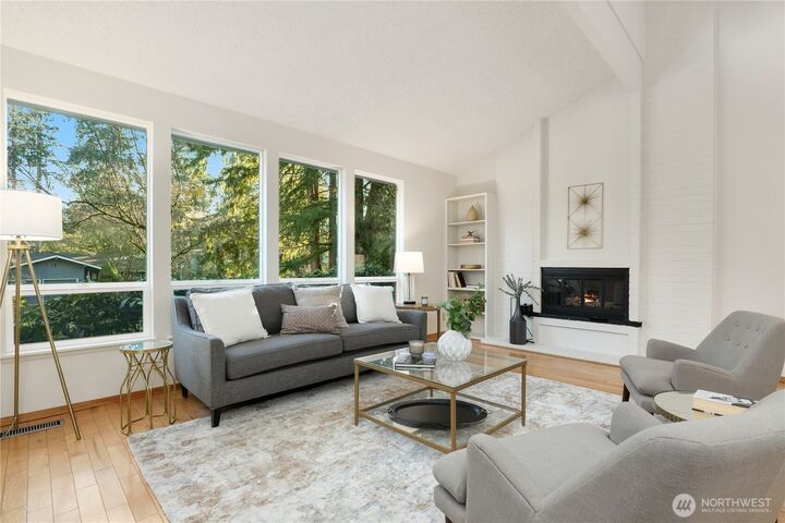 Property Photo: 2103 180th Court NE WA 98052