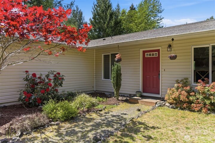 Property Photo:  297  Lewis Road W  WA 98380 