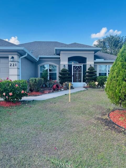 Property Photo:  221 SW Kestor Drive  FL 34953 