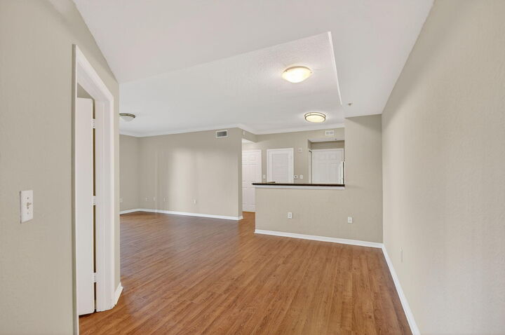 Property Photo:  15085 Michelangelo Boulevard 104  FL 33446 