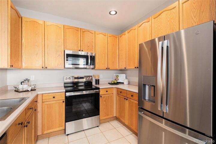 Property Photo:  8465 S Holland Way 202  CO 80128 