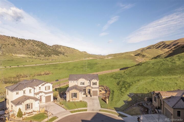 Property Photo:  2105 S Poppy Street  CO 80228 