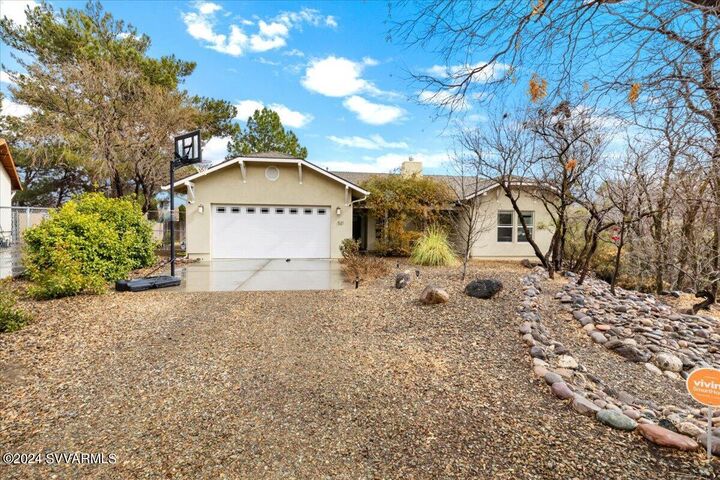 Property Photo:  521 E Pebble Circle  AZ 86326 