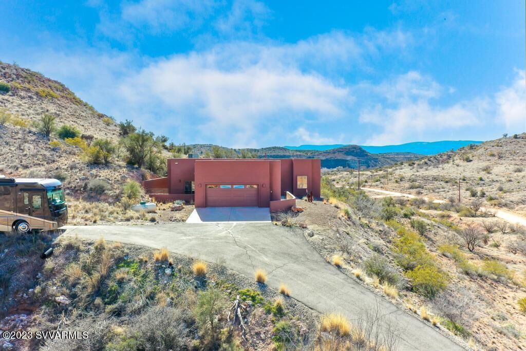 Property Photo: 2575 S Sexton Ranch Road AZ 86325