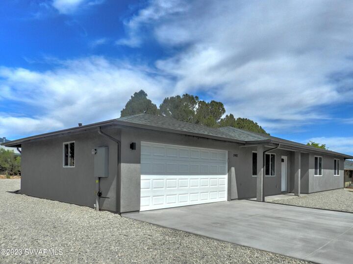 Property Photo:  1982 S Arroya Vista Drive  AZ 86326 