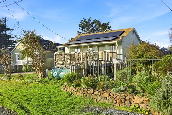 Property Photo:  39 Carrie Street  CA 94971 