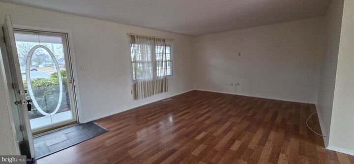 Property Photo:  10 Gardenbrook Lane  NJ 08046 