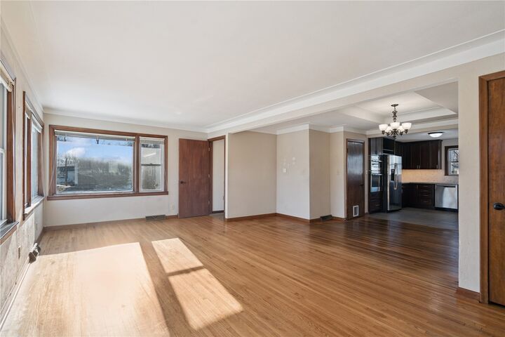 Property Photo:  2262 C Street SW  IA 52404 