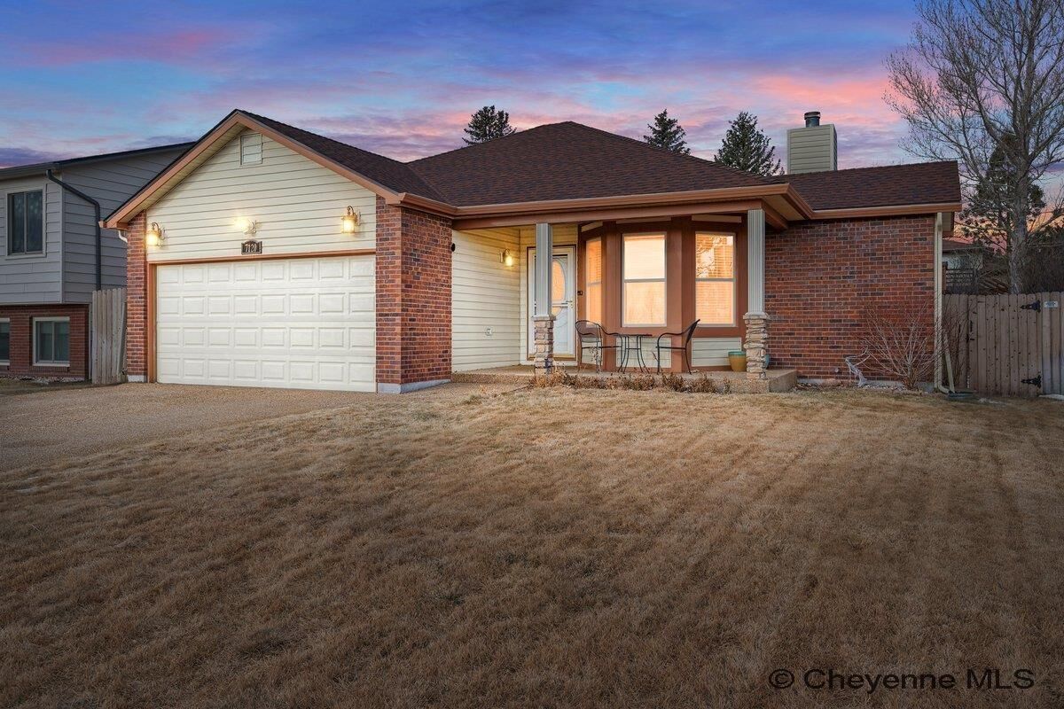 Property Photo:  7120 Pasadena Rd  WY 82009 