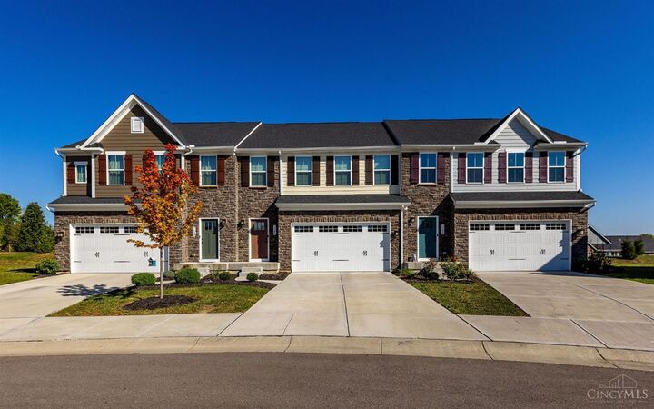 Property Photo: 7108 Shady Brook Bend OH 45044