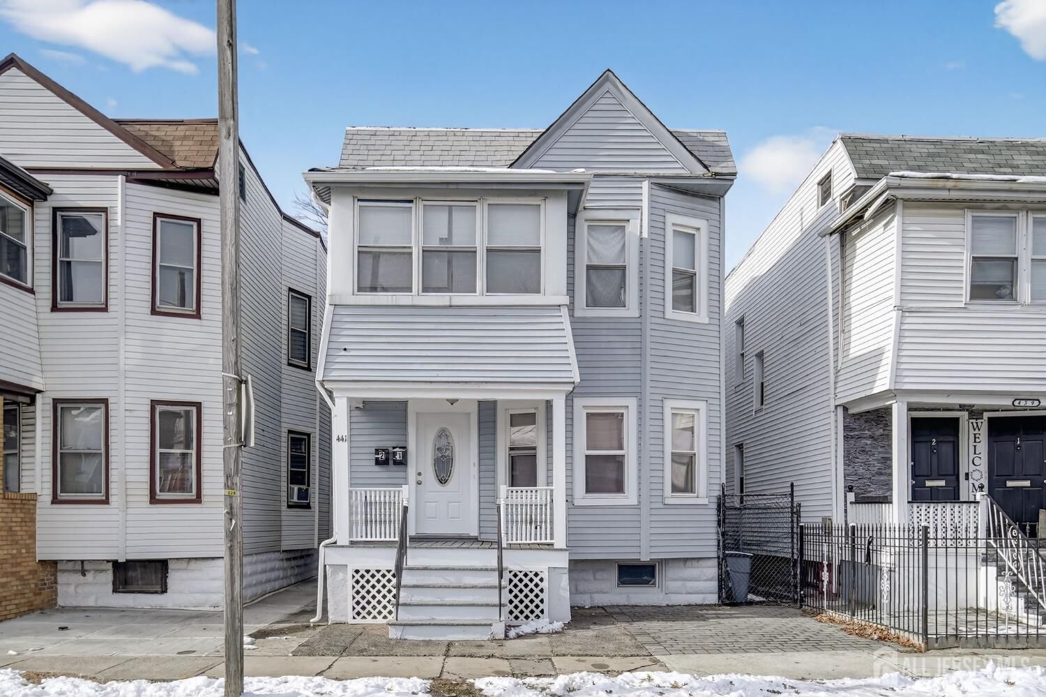 Property Photo:  441 S Clinton Street S  NJ 07018 