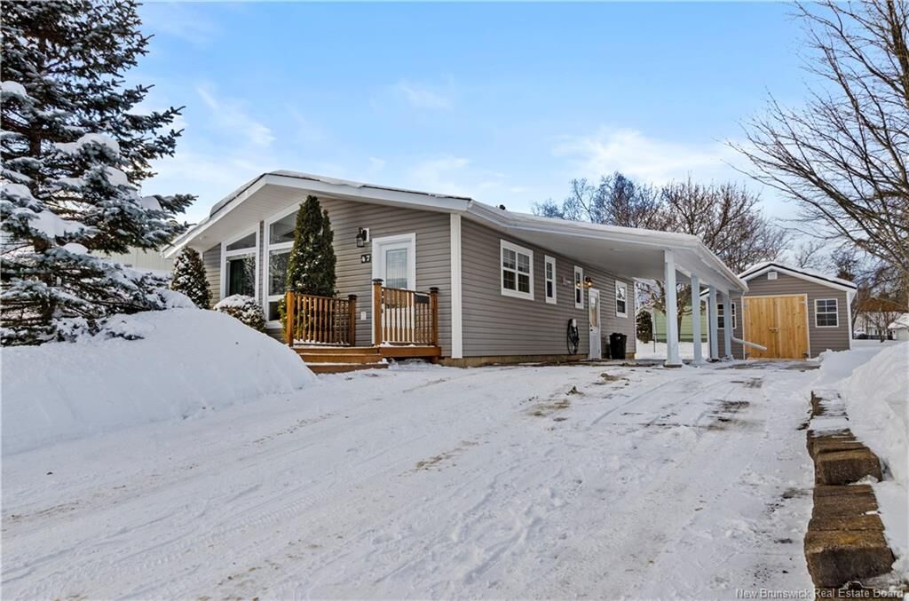 Property Photo:  47 Rochester Street  NB E3B 4T2 