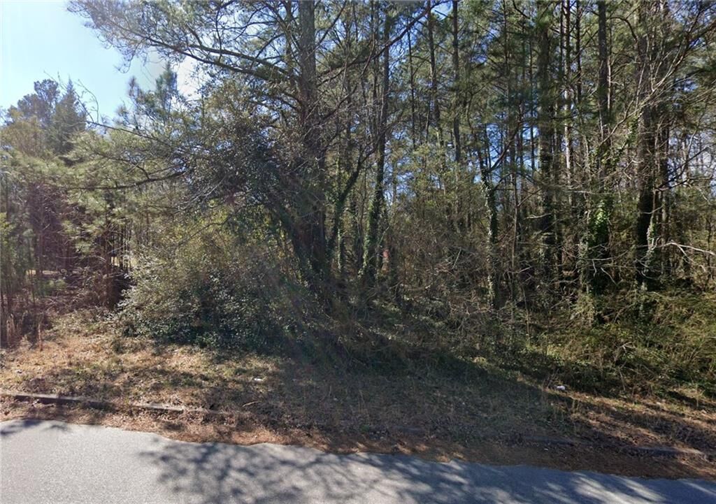 Property Photo: 3287 Village Glen Drive SW GA 30039