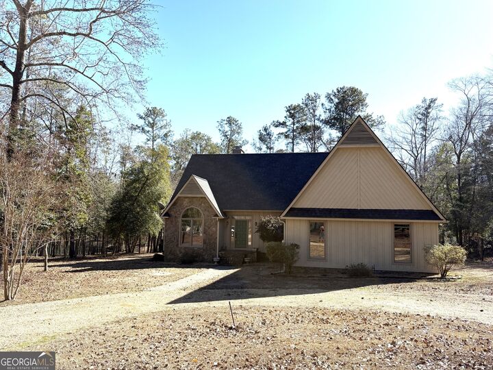 Property Photo: 245 Woodland Way GA 31021