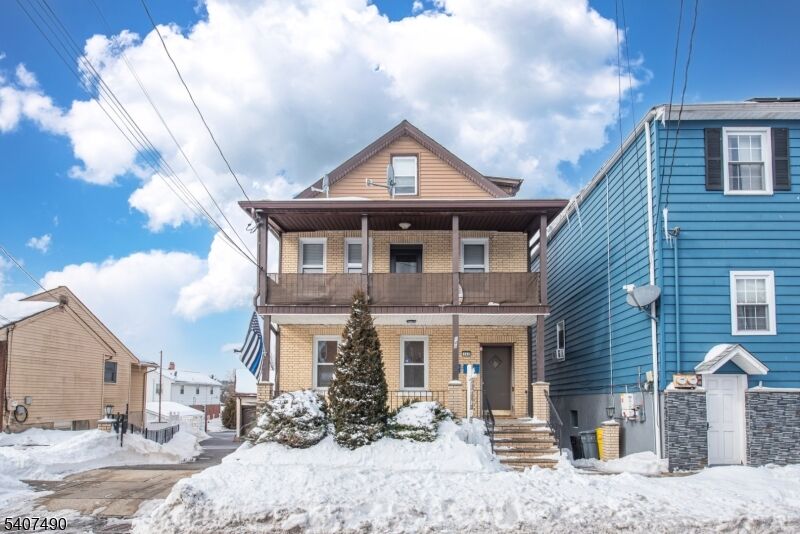 Property Photo: 140 Jackson Ave NJ 07424