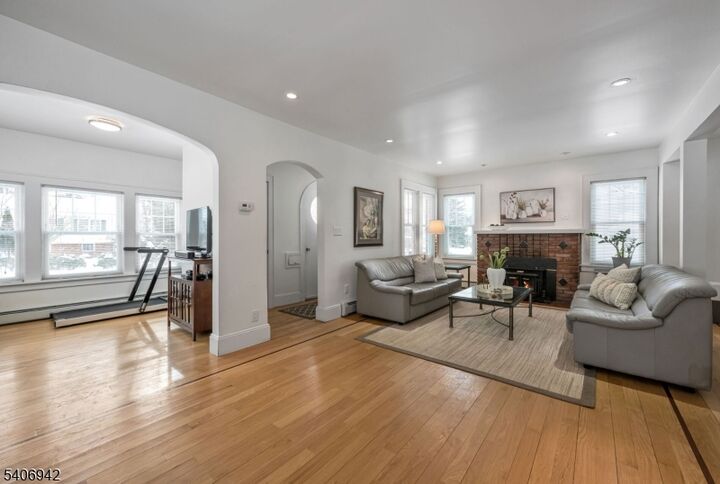 Property Photo: 33 Homewood Ave NJ 07401