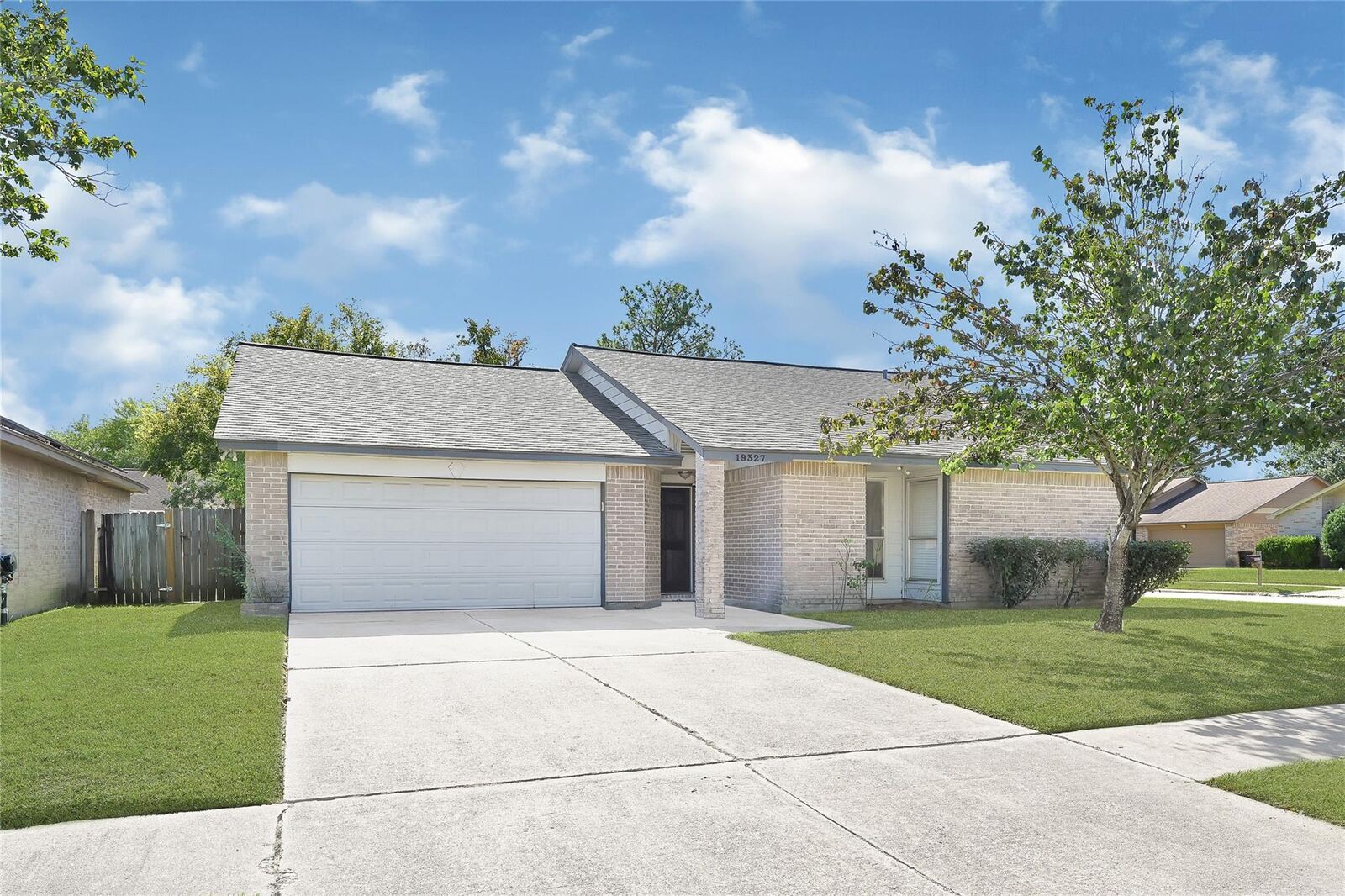 Property Photo:  19327 Cypress Harbor Drive  TX 77449 