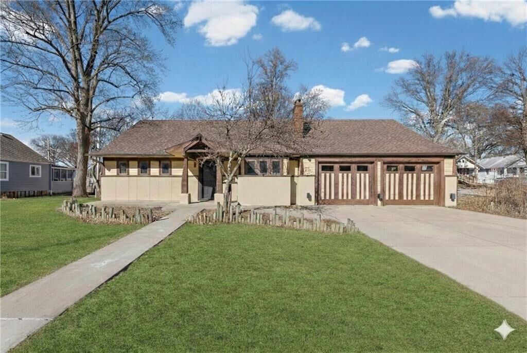 Property Photo:  2700 W 48th Street  KS 66205 