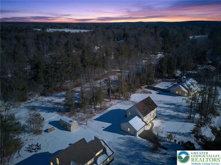 Property Photo:  122 Cranberry Drive  PA 18610 