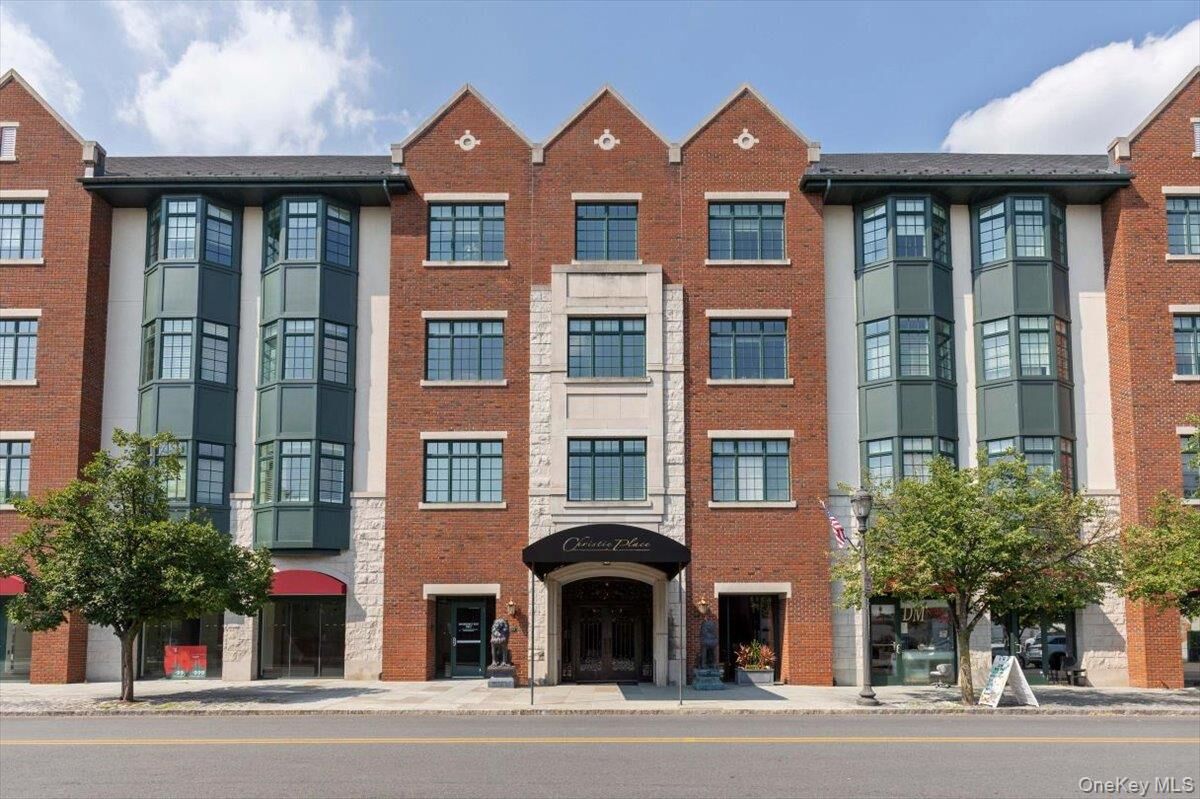 Property Photo:  1 Christie Place 402E  NY 10583 