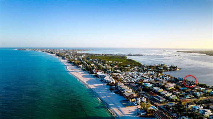 Property Photo:  2512 Avenue A  FL 34217 