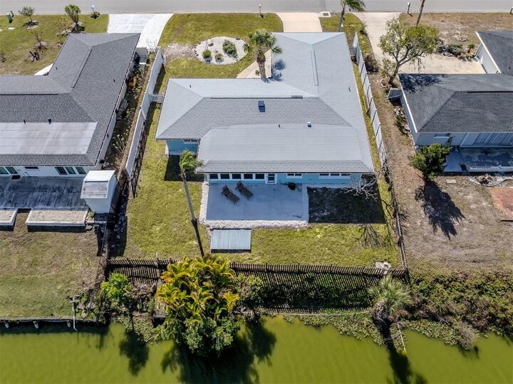 Property Photo:  2359 Bal Harbour Drive  FL 34293 