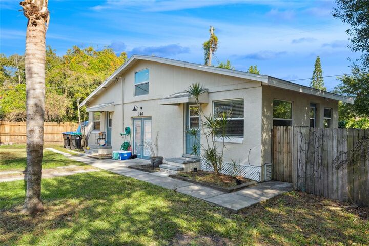 Property Photo:  352 Cambridge Boulevard  FL 32789 