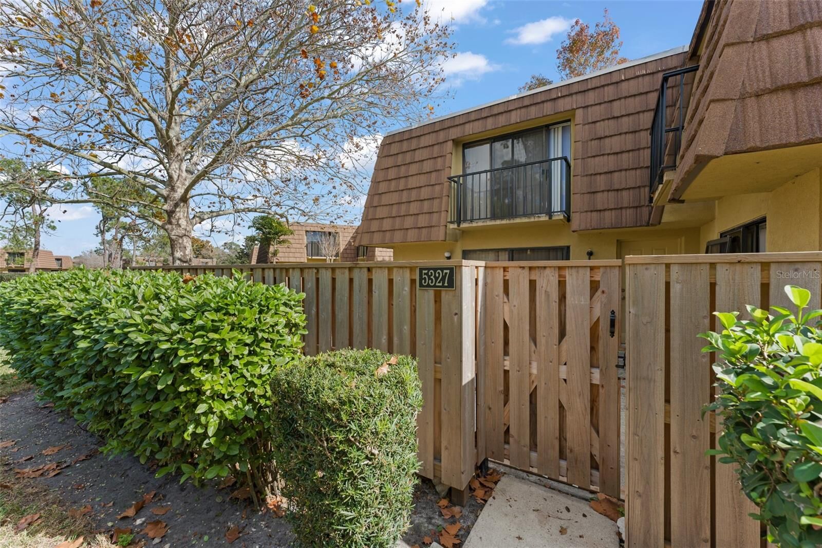 Property Photo:  5327 Bamboo Court 426  FL 32811 