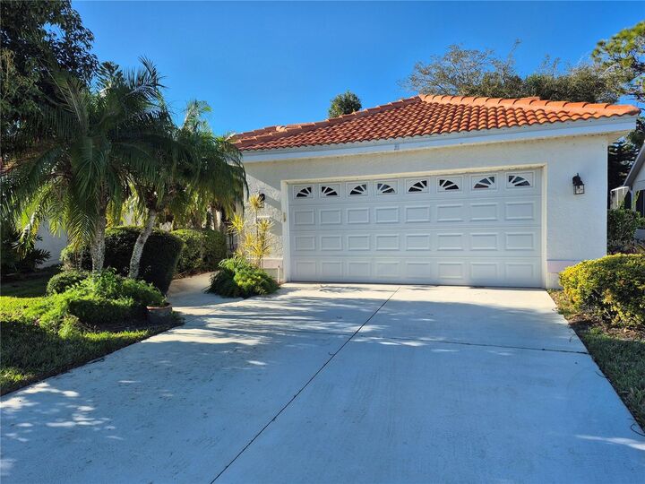Property Photo:  4903 Tamarack Trail  FL 34293 