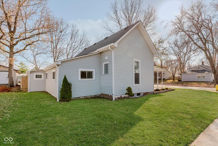 Property Photo:  1508 Monument Street  IN 46060 