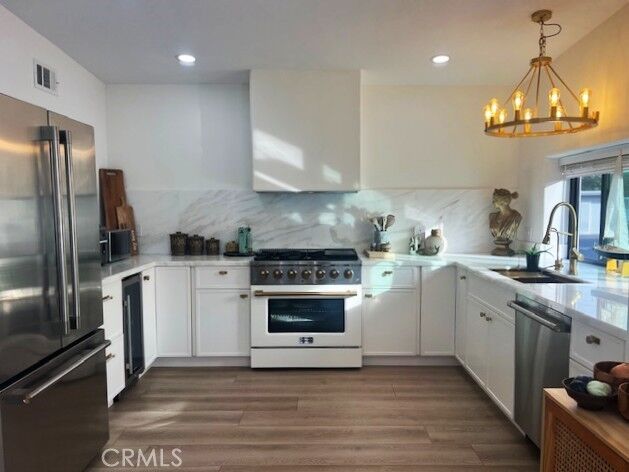 Property Photo:  100 Yorktown  CA 92660 