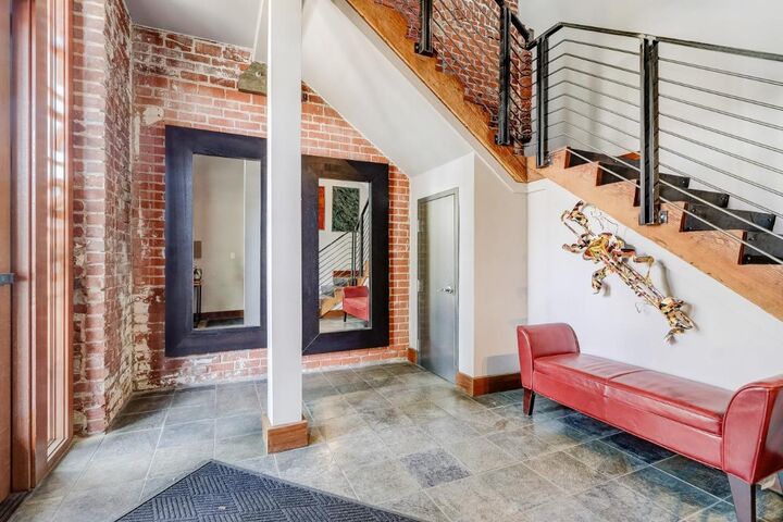 Property Photo: 1725 14th Street 206 CA 95811