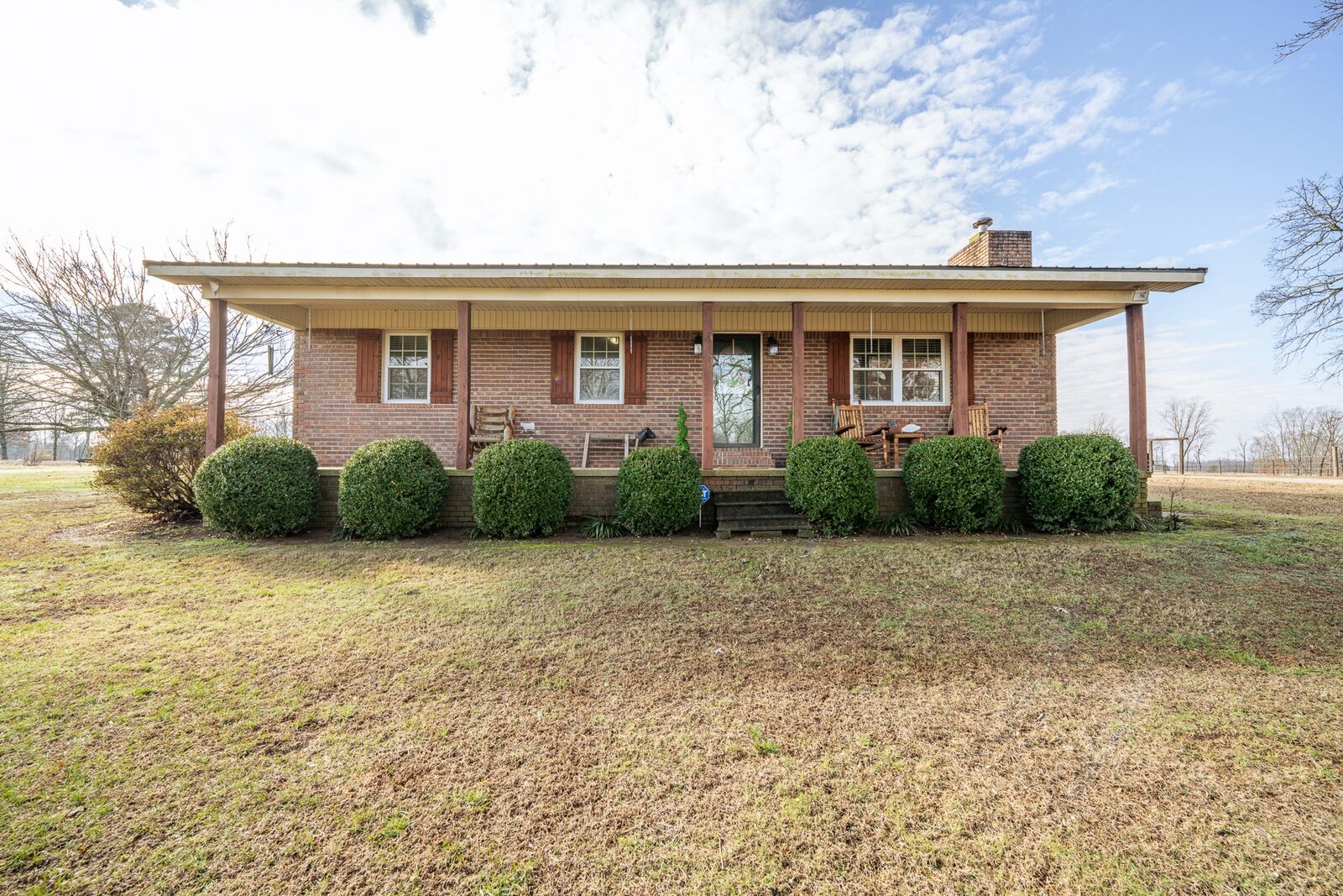 Property Photo:  2098 Spain Rd  TN 38452 