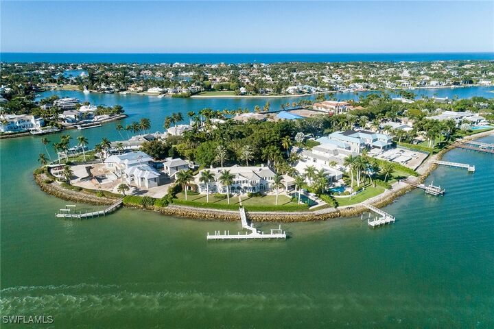 Property Photo:  1975 Galleon Drive  FL 34102 