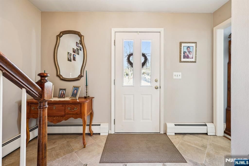 Property Photo:  418 Pines Lake Drive  NJ 07470 