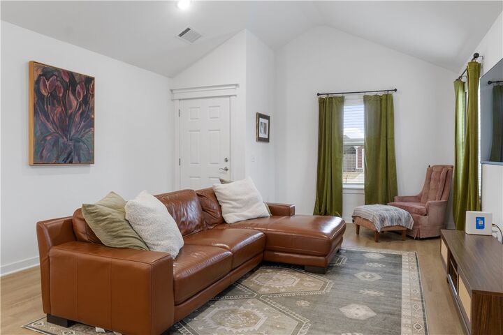 Property Photo:  5820 W Holdcroft Drive  AR 72704 