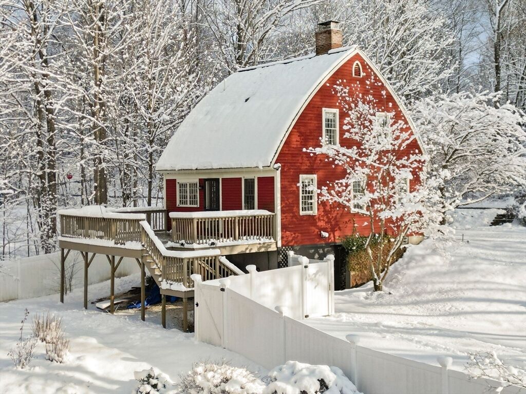 Property Photo:  14 Sawmill Brook Rd  MA 01985 