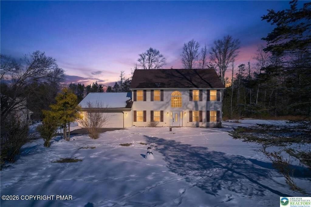 Property Photo:  122 Cranberry Drive  PA 18610 