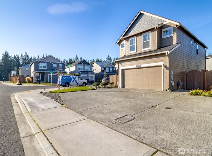 Property Photo:  18798  108th Avenue Ct E  WA 98374 