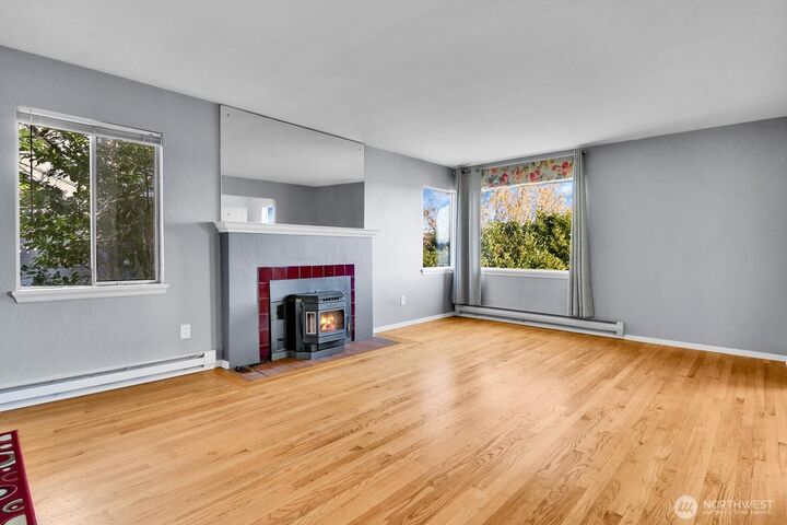 Property Photo:  10742  Lakeside Avenue NE  WA 98125 