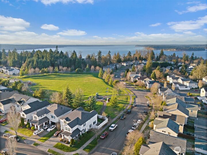 Property Photo:  1682  Brown Avenue  WA 98327 