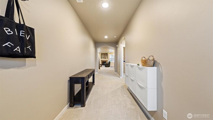 Property Photo:  2214  Leonard Drive  WA 99362 