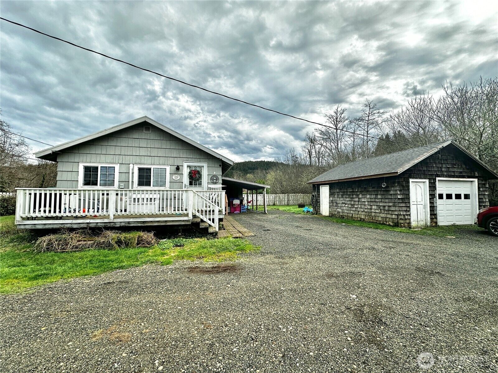 Property Photo: 1620 Broadway Avenue WA 98550
