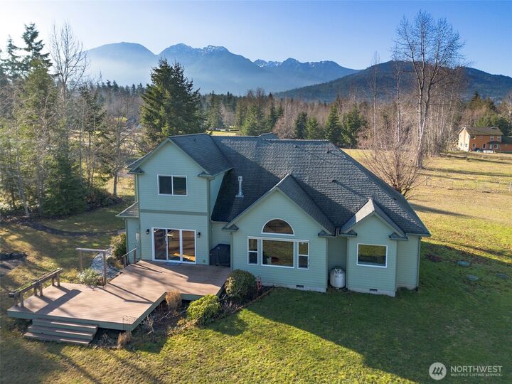 Property Photo:  282  Birdsong Lane  WA 98362 